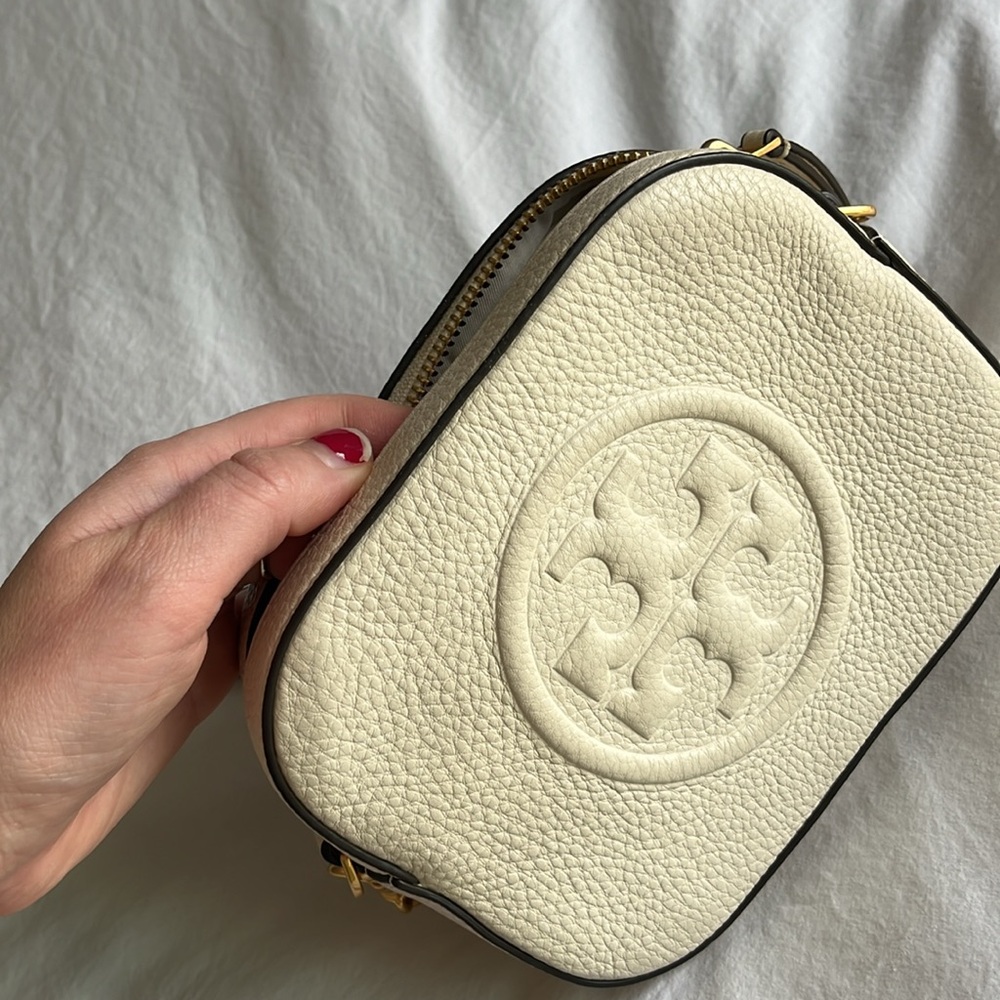 Tory Burch crossbody - Picture 2 of 5